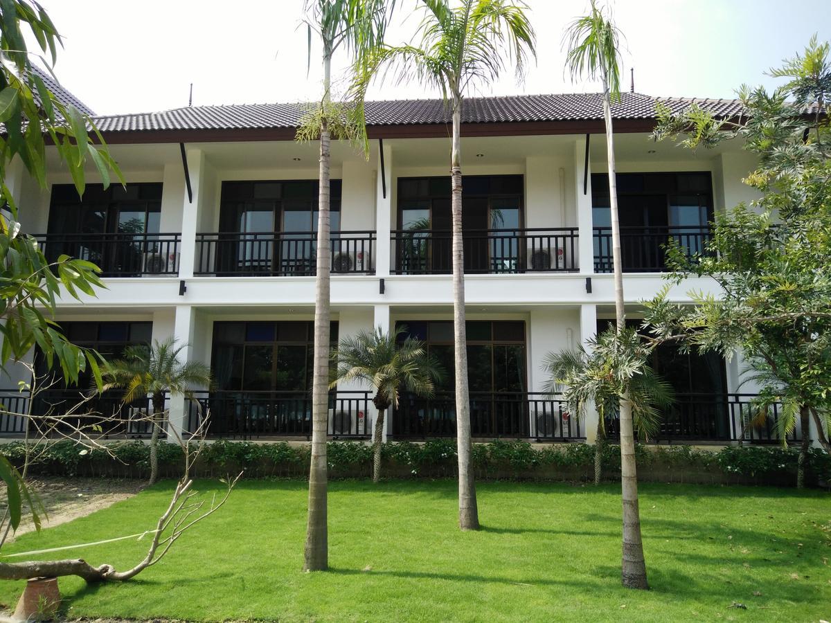 Khách sạn Radateeree 3*