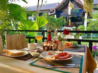 Khách sạn Radateeree 3*